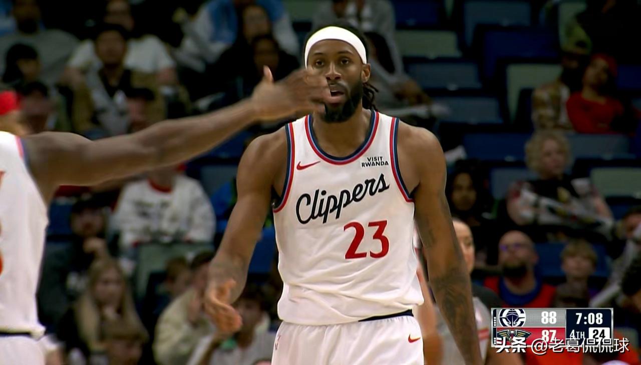 我强烈建议快船主帅泰伦-卢将杰克逊提上首发！虽然今天快船在客场以99：105不敌