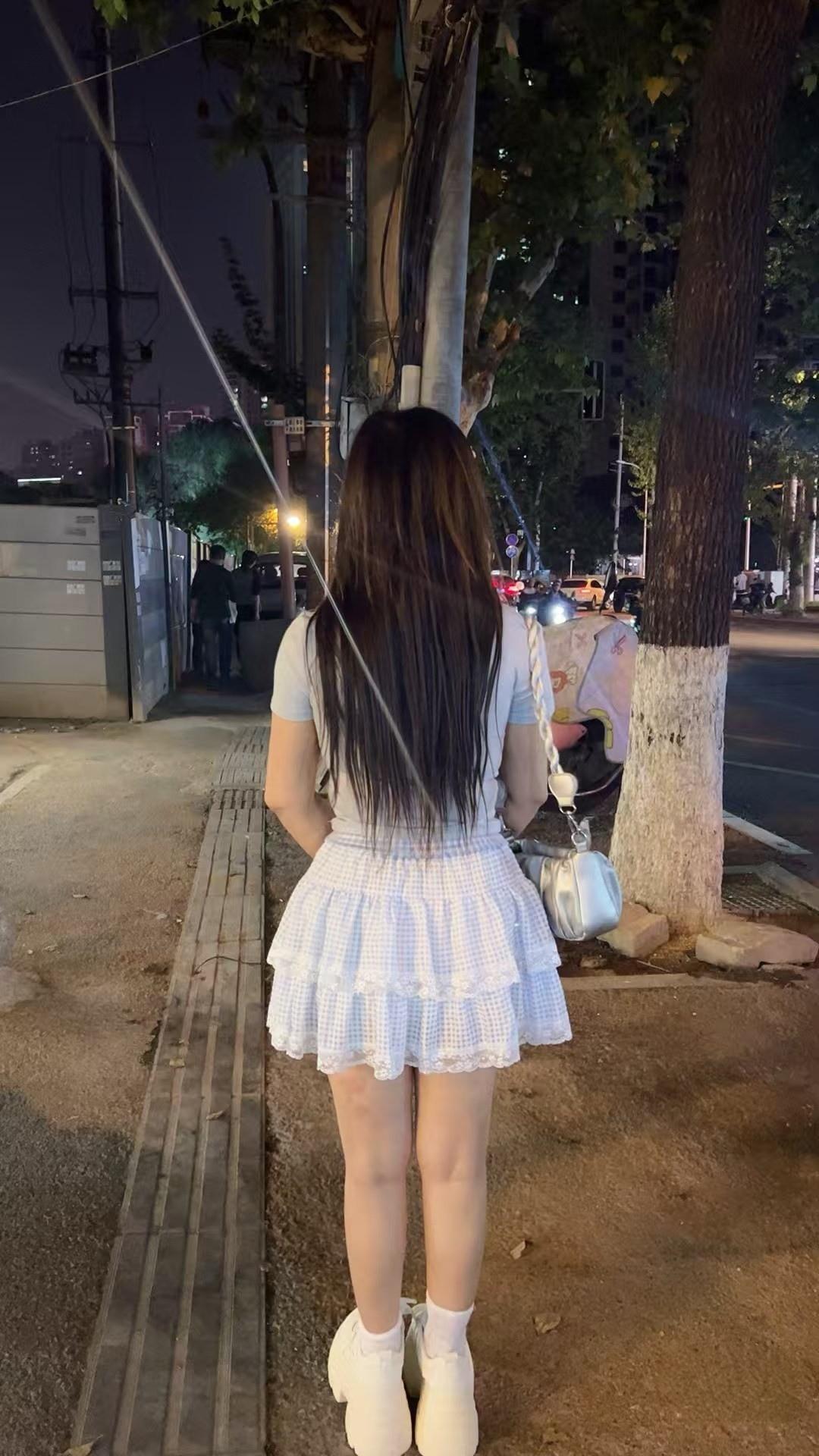 为什么爱健身的美女都喜欢穿紧身裤