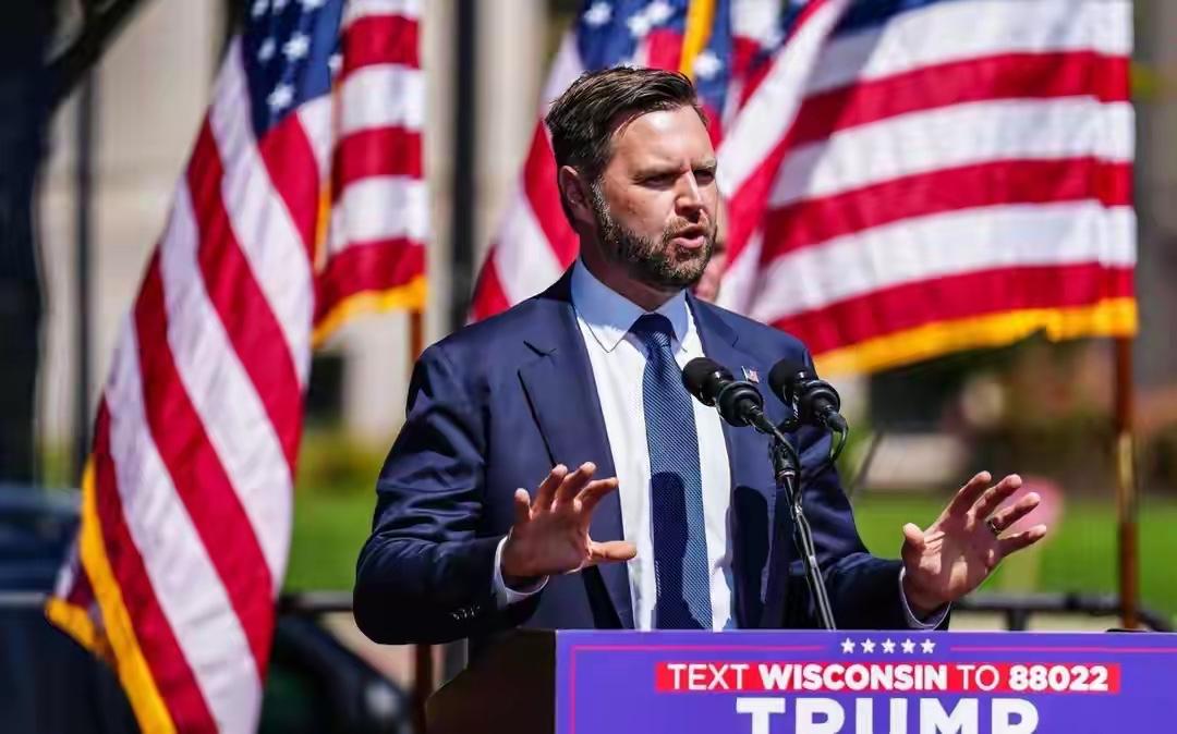 3月29日，美媒报道称，美国副总统万斯在保守派政治行动会议2028年总统意向性投