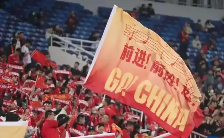 1：3这个结果完全可以接受。这场踢的很好，不要去谩骂嘲讽，针对个别球员。精神的力