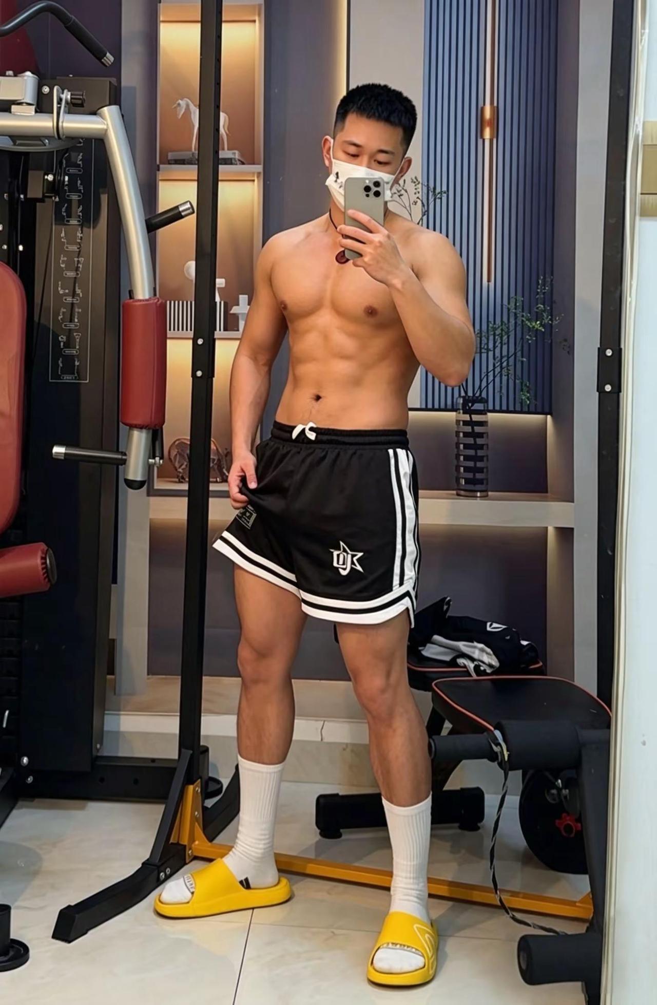 感觉到位了，类型还重要吗‼️脂包肌 健身ootd