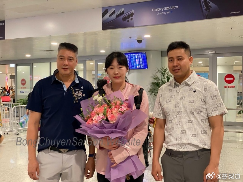 国际排坛动态蔡晓晴越南媒体把蔡晓晴叫作“神仙姐姐” 蔡晓晴3月31日下午已经抵达