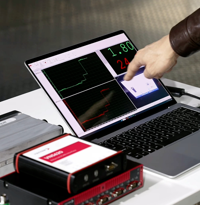 小米汽车续航扎实的一个原因，就是小米把车里面各种电子元器件的功耗都做了单独的测试