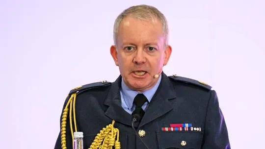 英国国防参谋长理查德·奈顿最近到访乌克兰前线后说，乌克兰军队把杀人搞得像打游戏刷