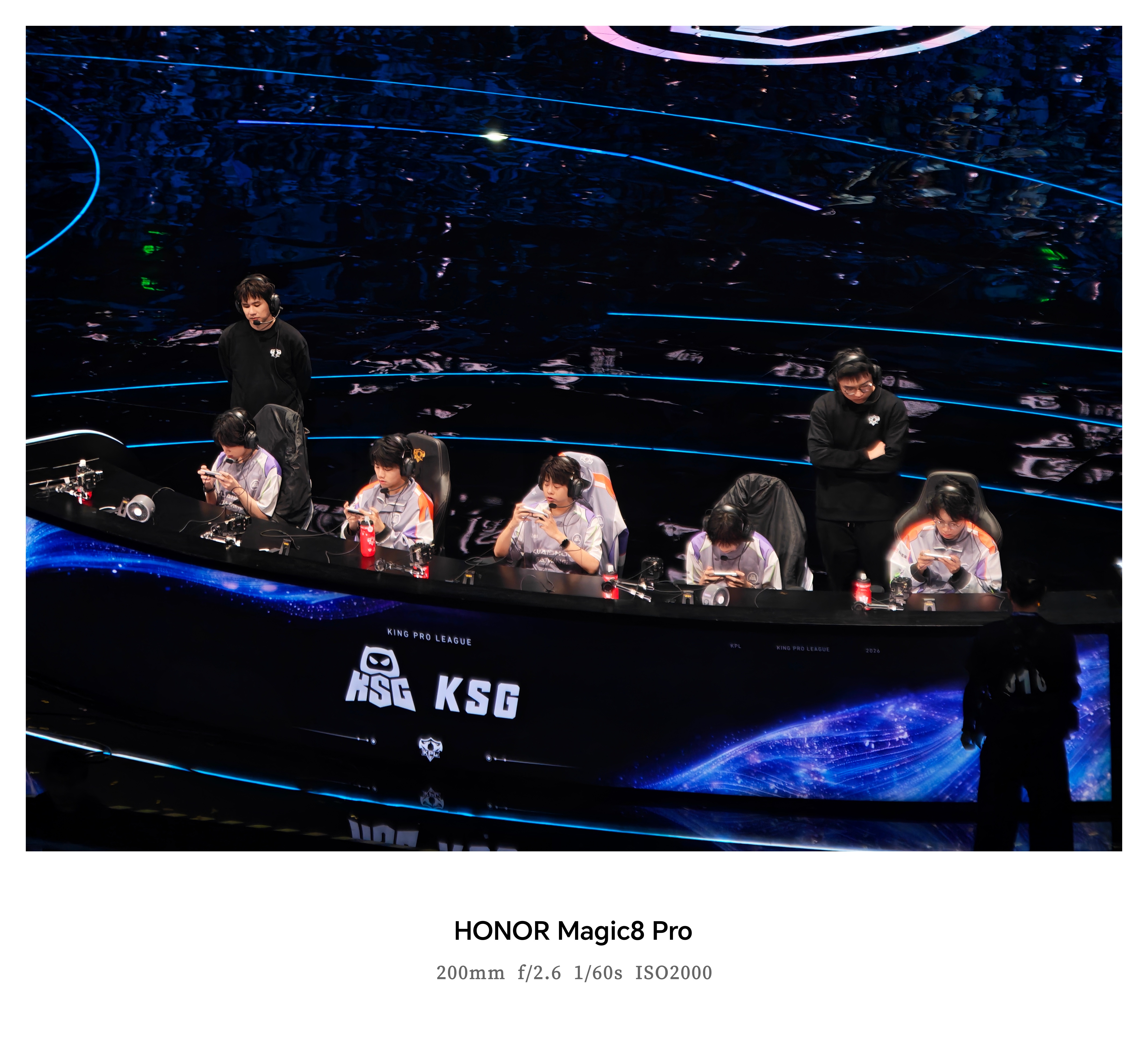 去年感受过KPL现场的氛围，真的好爽这次2026KPL春季赛决赛有朋友带着荣耀M