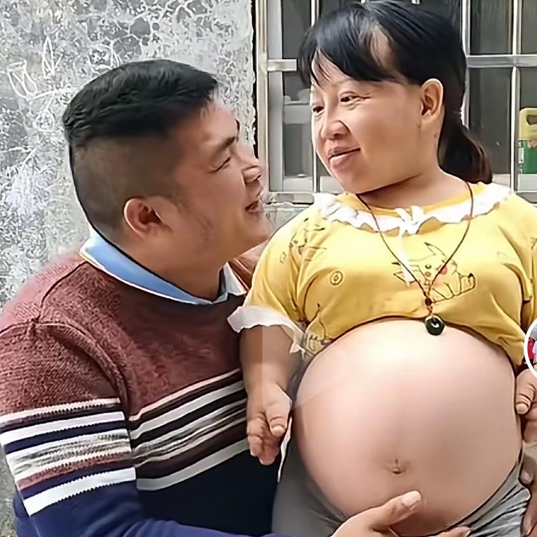 家人们，今天必须唠唠这让人惊掉下巴的事儿——袖珍妈妈要生第八胎啦！这消息一出来，