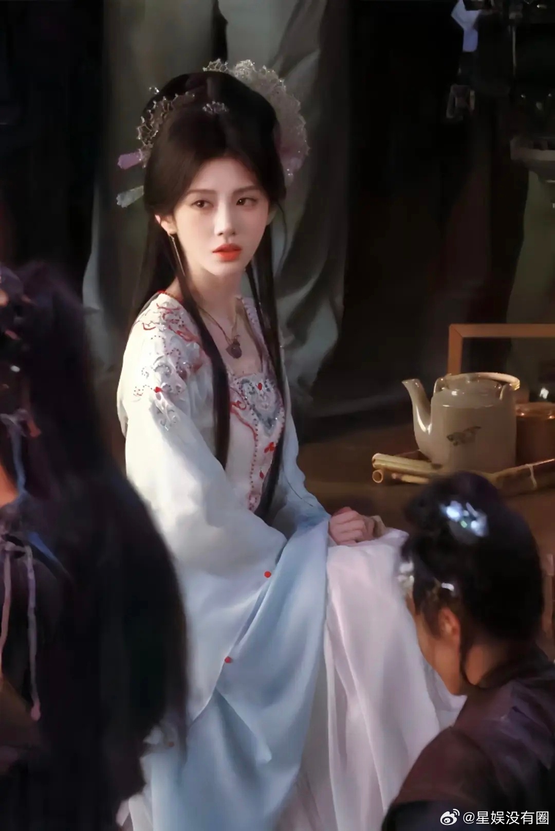 鞠婧祎最美的一套衣服不过感觉路透很少啊