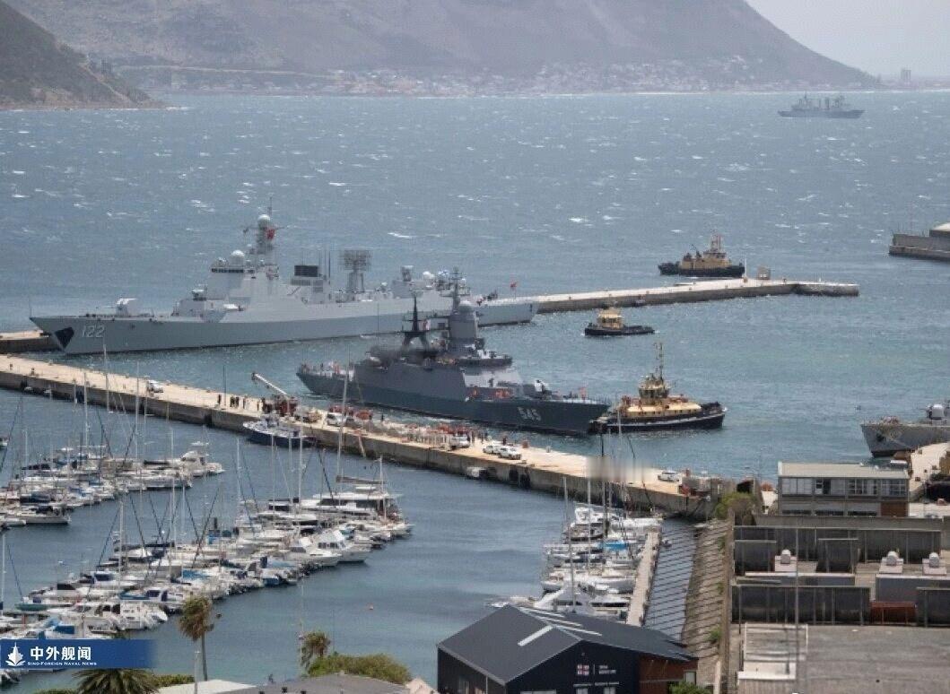 俄罗斯海军已于10日到达演习现场

中国海军力量烽火问鼎计划中美军事力量 ​​​