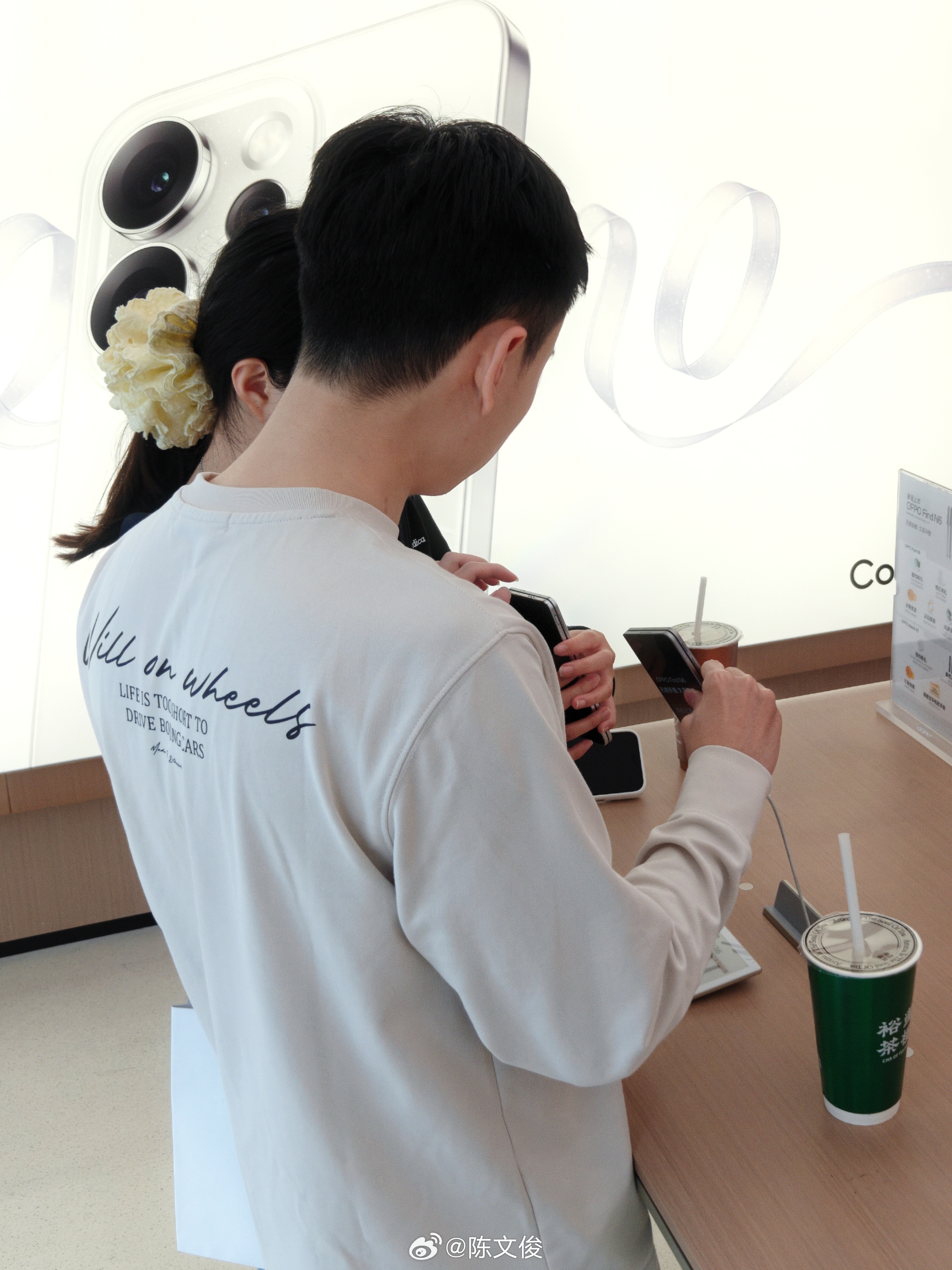 来看Find N6的人有好多，O的无折痕投放有效果了