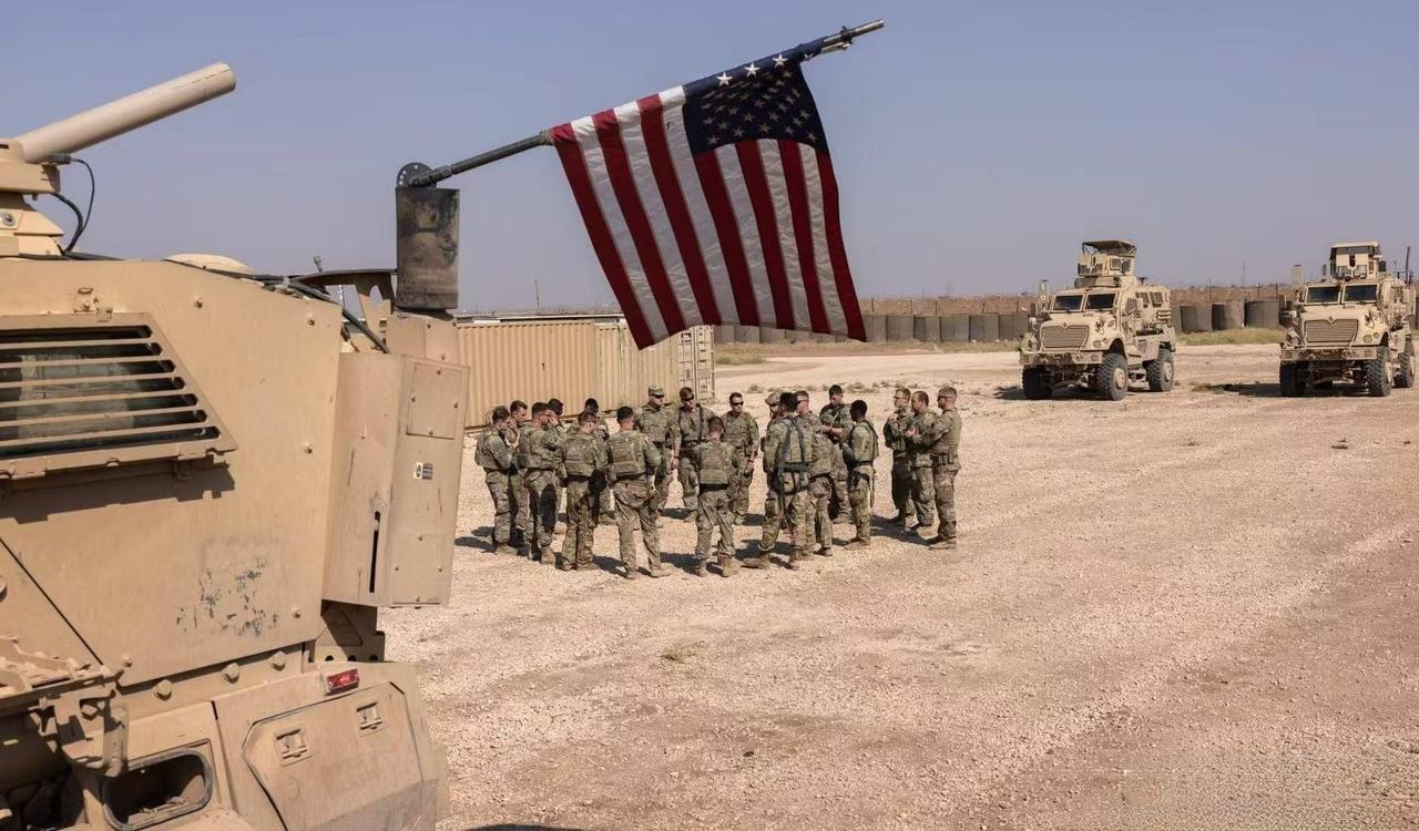 战争边缘！美伊谈判破裂、特朗普10天通牒，双航母压境+俄伊军演对冲，中东拉响最高