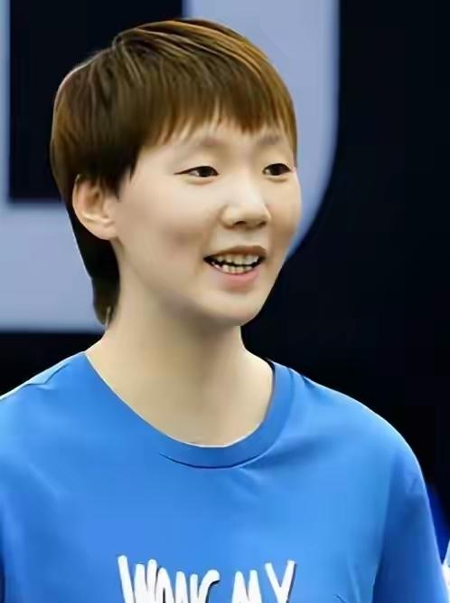 曼昱3:1申裕斌
晋级八强
四局比分
19:21，11:7
11:8，13:11