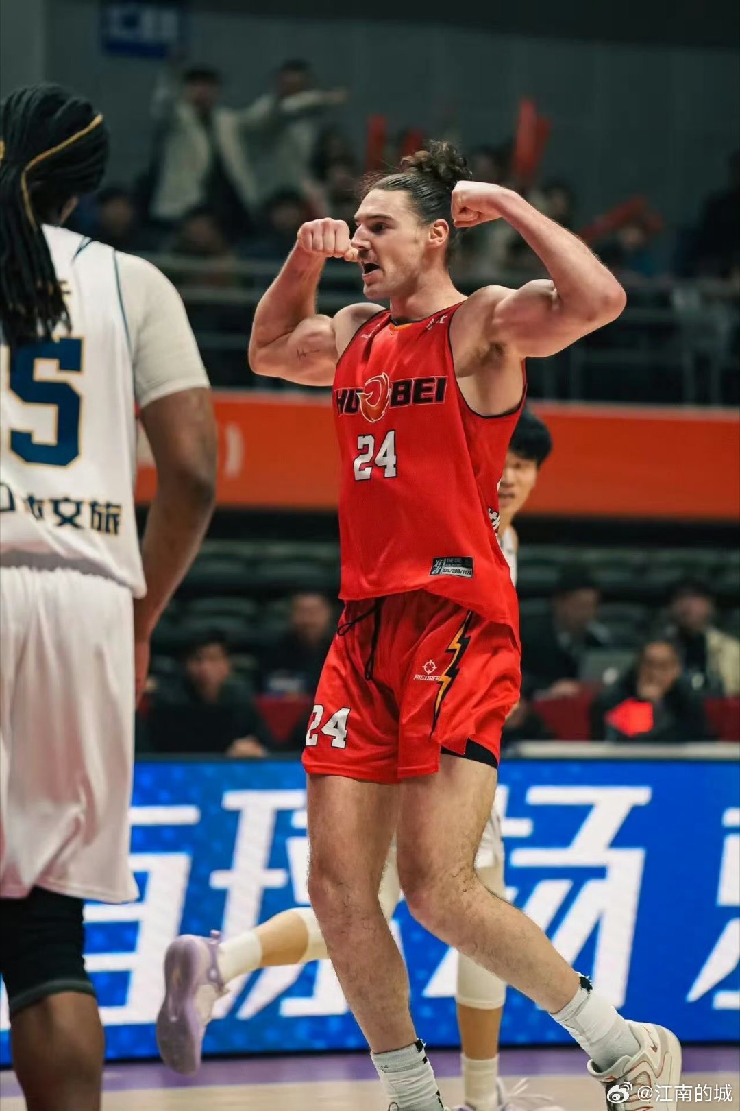 山东高速官宣签约大外援贝利，这哥们之前在福建男篮打过，今年在NBL湖北队。PS: