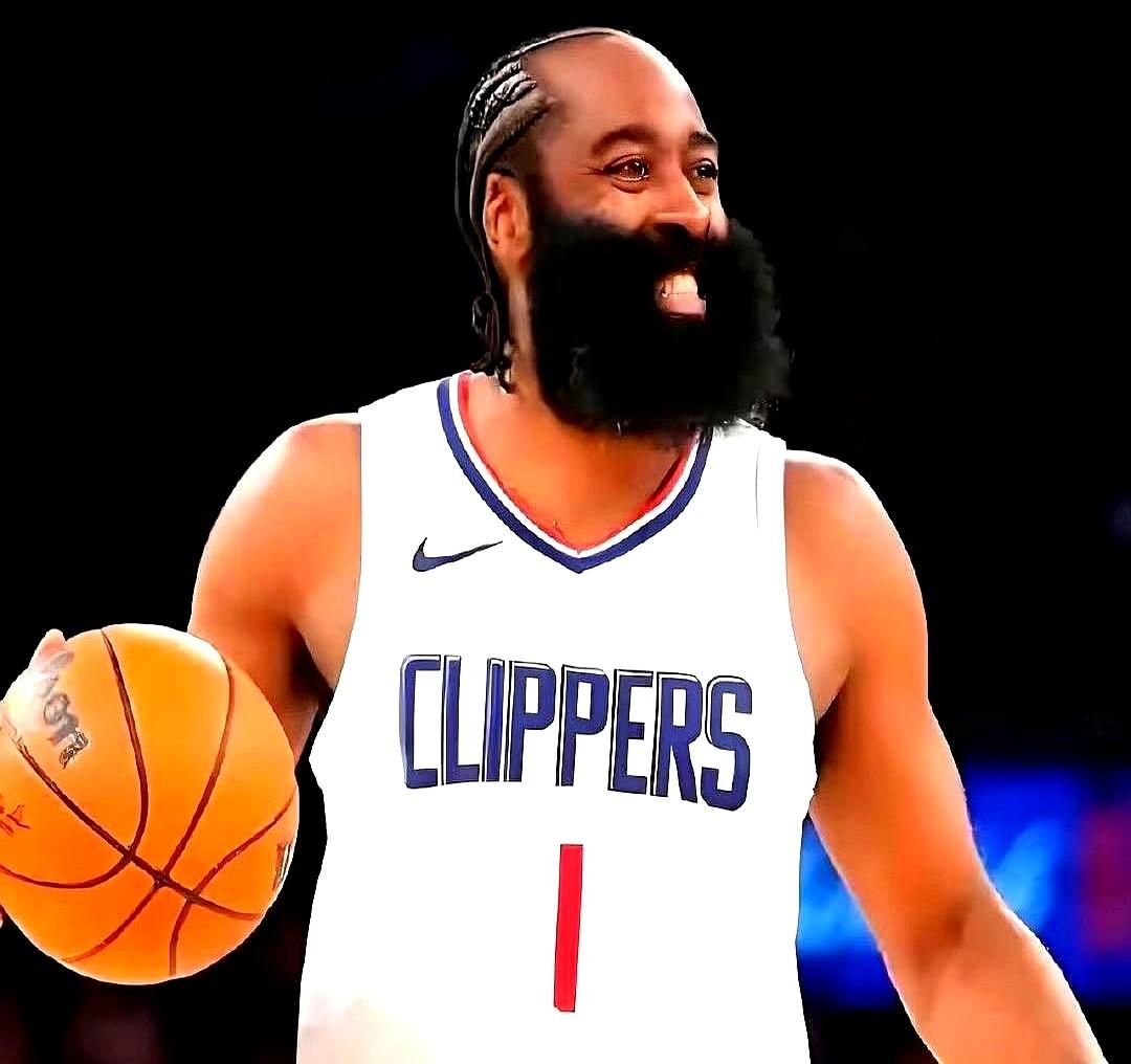 35岁，4760万，打不动也卖不动，快船把哈登摆上货架像把自家老车挂二手网——标