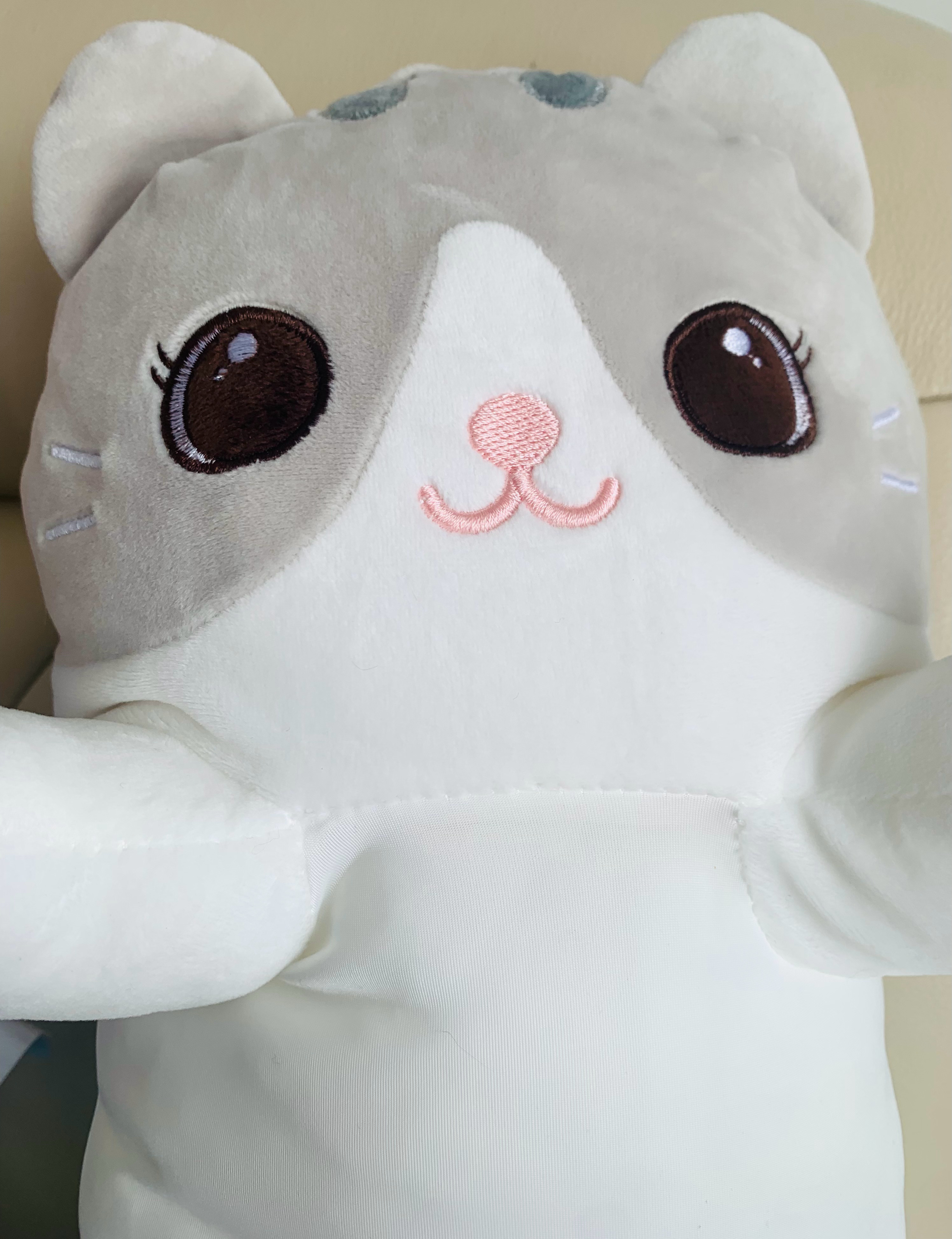 圆脸喵观察日记[超话]  圆脸猫，想你了，好想啊 ​​​