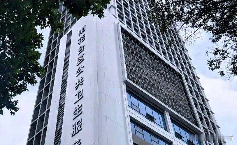 苦等22年，我家门口的医院终于要开了！

刚刚刷到南京楼市微信平台：

苦等22