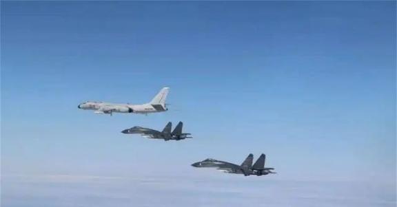 乌军机坠毁，最急的却是台湾！解放军没想到，竟在无形中完成威慑

幻影2000系列