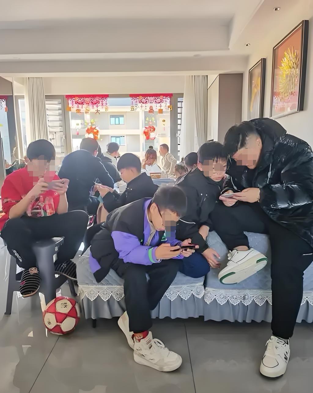 你觉得年轻人消费观念有转变了吗？

你觉得年轻人消费观念有转变了吗？这个问题似乎