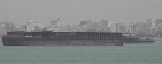 5 月 28 日凌晨，伊朗南部阿巴斯港附近传来三声爆炸声响，美军对伊朗境内目标发