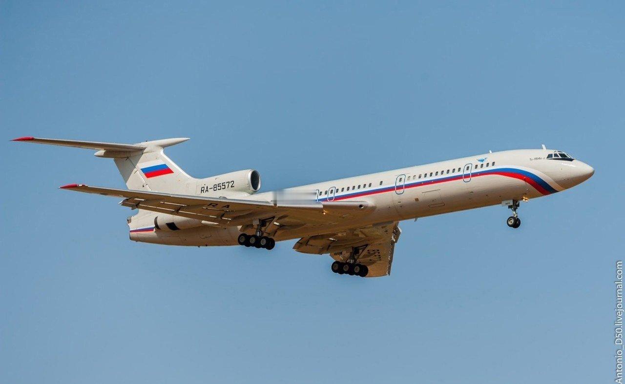 飞扬军事 2016年12月25日，俄罗斯国防部一架图-154专机在黑海上空失事，