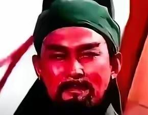 关羽有3万多人，怎么会一哄而散？我近期看到一个资料，说关羽是乘船回来的，走的华容