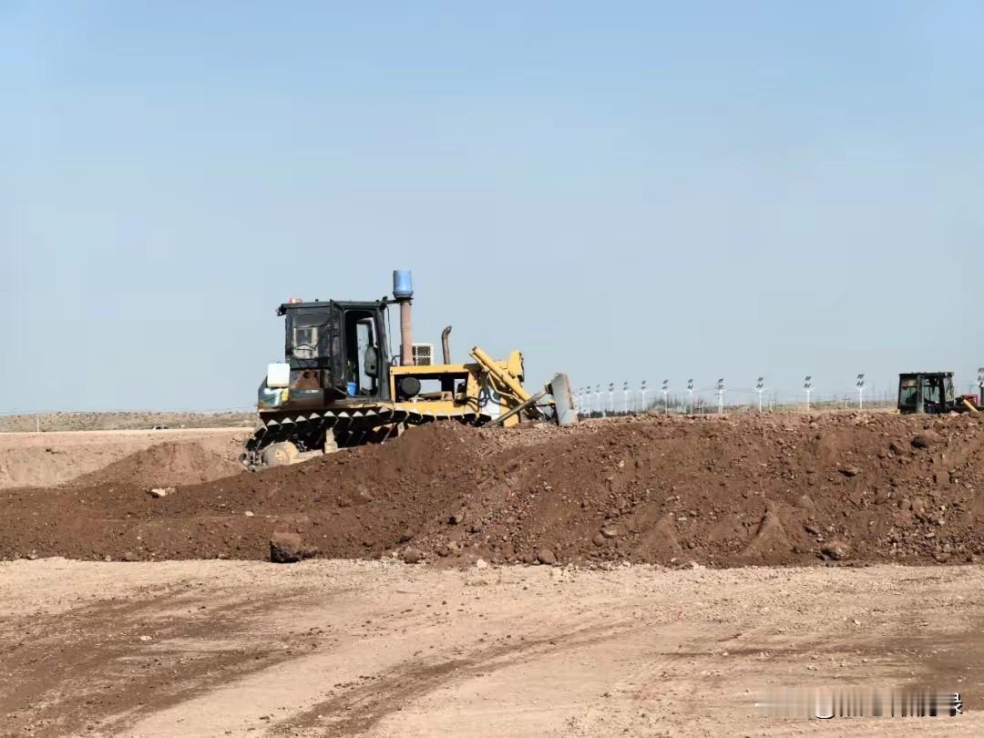 作为国家高速公路网重要联络线，荣乌高速公路乌海至玛沁联络线乌海巴音陶亥至石嘴山惠