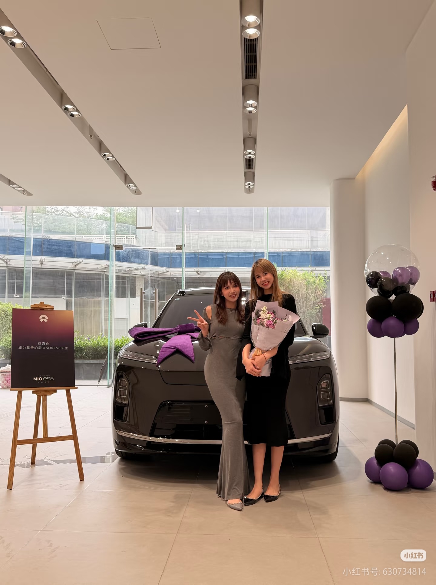 蔚来ES8，秦始皇摸电线赢麻了！恭喜闺闺自提新车🚗(rt:xhs）蔚来汽车蔚来