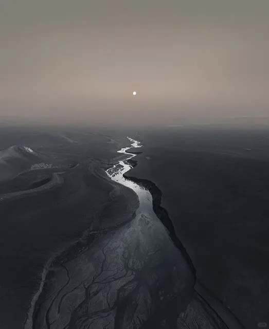 美图欣赏——朦胧天空 - 山地上的梦幻景致