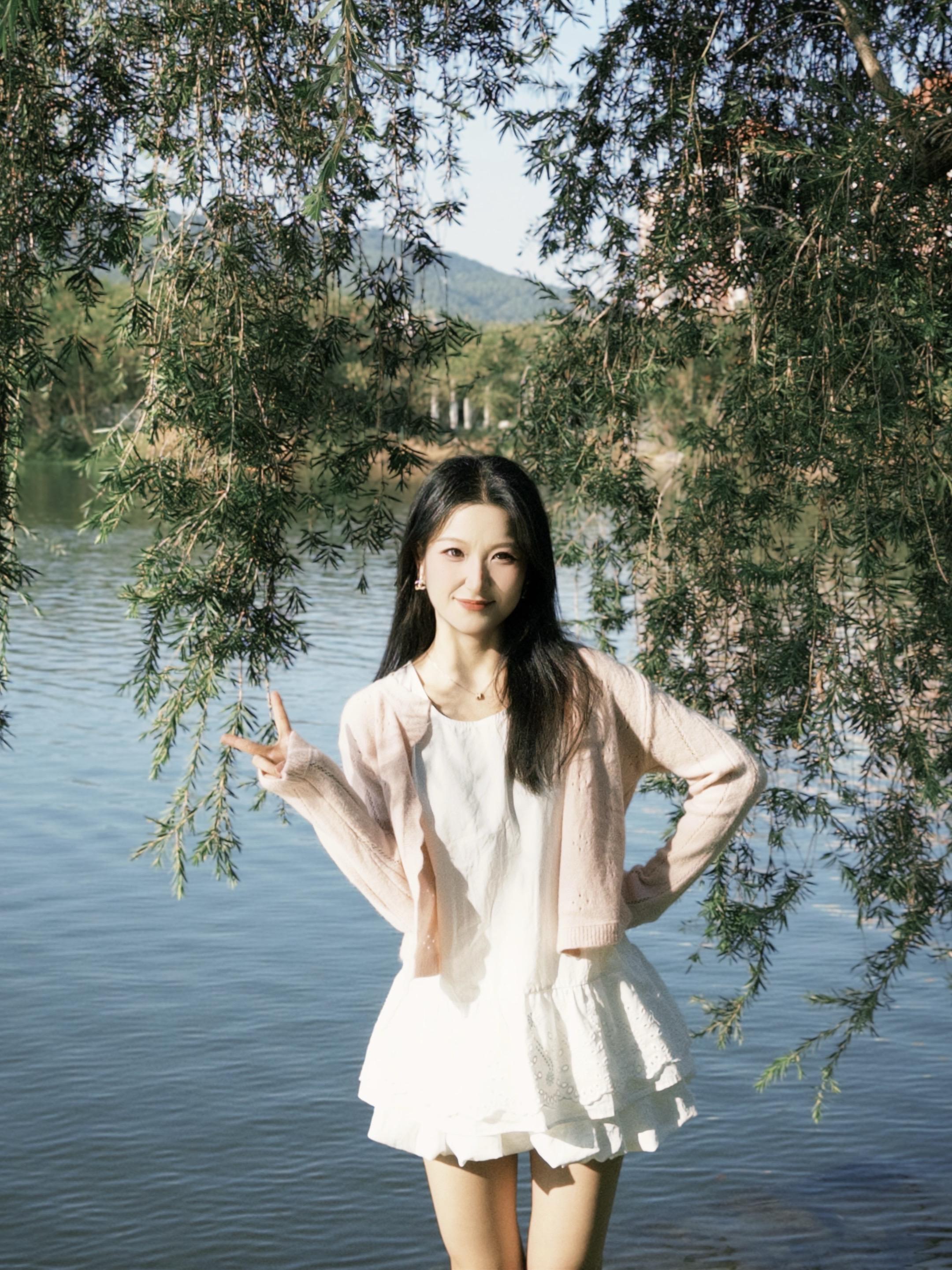 你说爱像云☁️