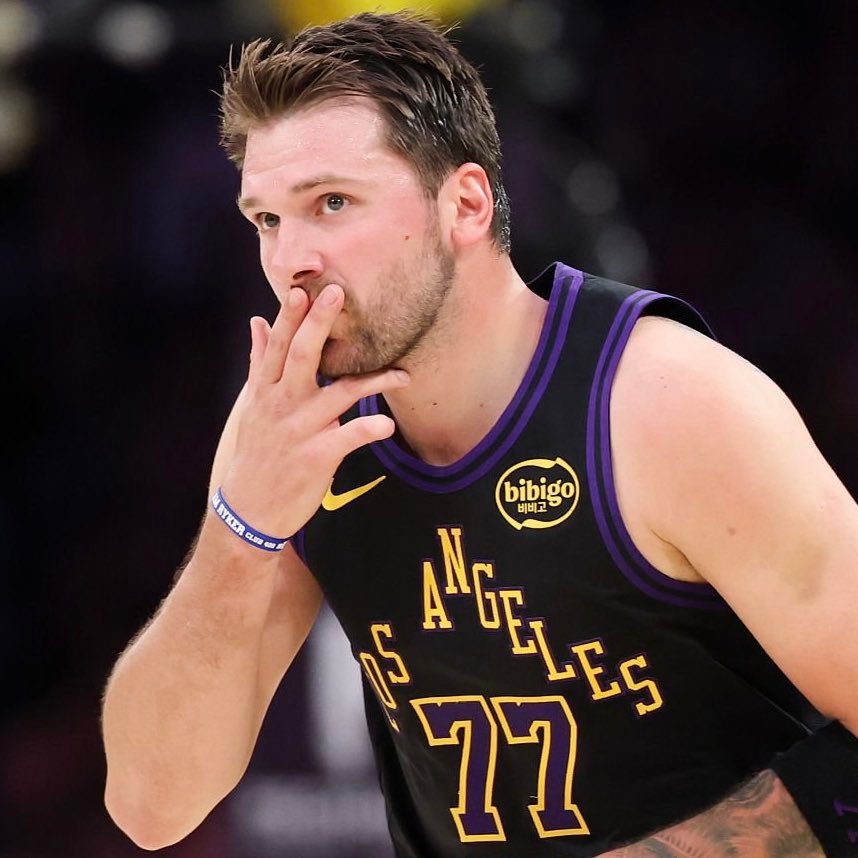 东契奇也被问到是否要论证自己值得拿MVP：“我觉得我打得相当不错，而且我们也一直