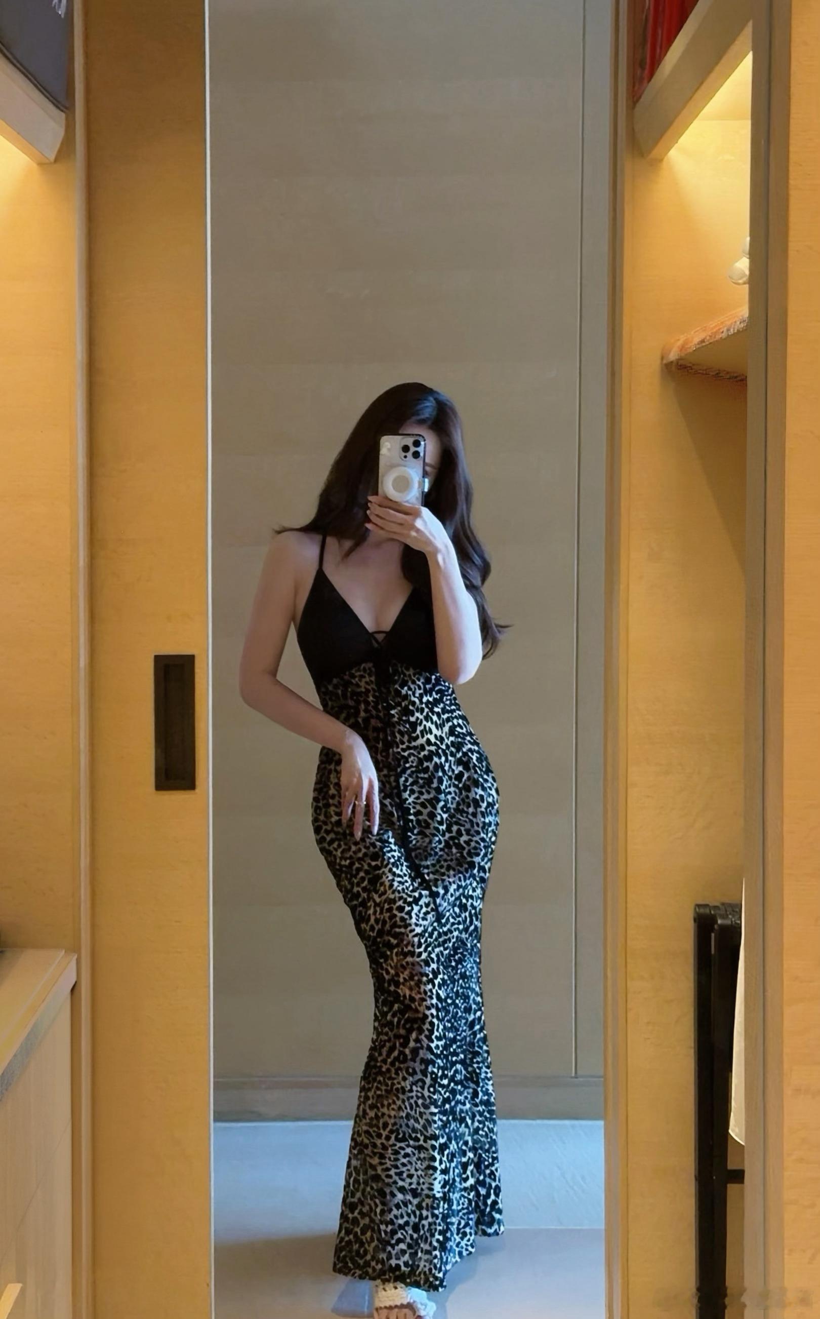 漂亮裙子➕1今天穿什么女生穿搭时尚穿搭