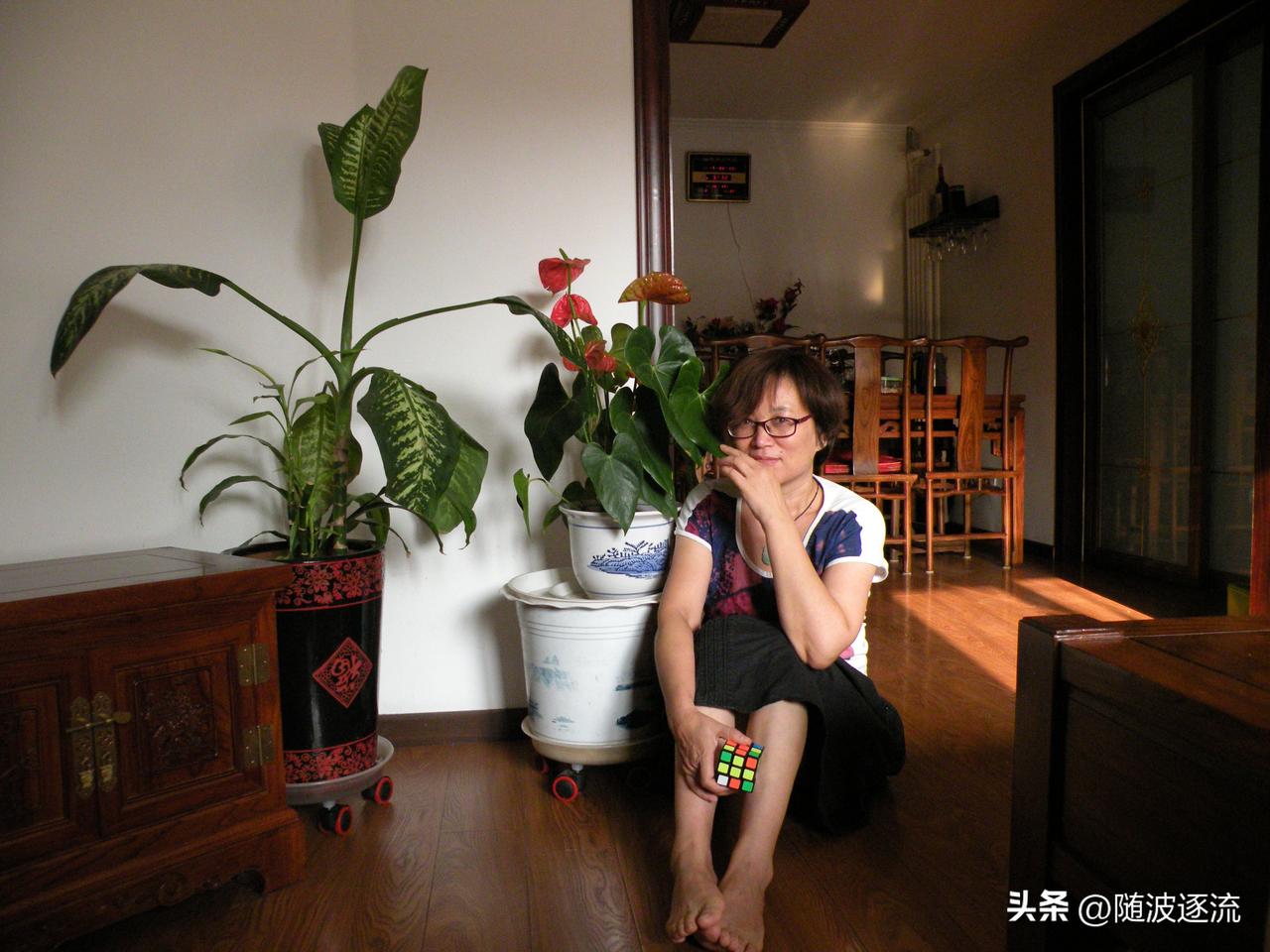 那年，今年，岁岁年年，感受着偶尔的美好，也感受着岁月抓不住的无奈。时光的怅惘 生