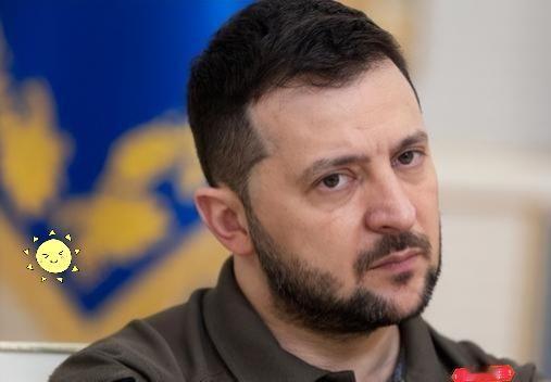 据新华社消息，乌克兰总统泽连斯基24日表示，乌克兰不同意新版20点“和平计划”中