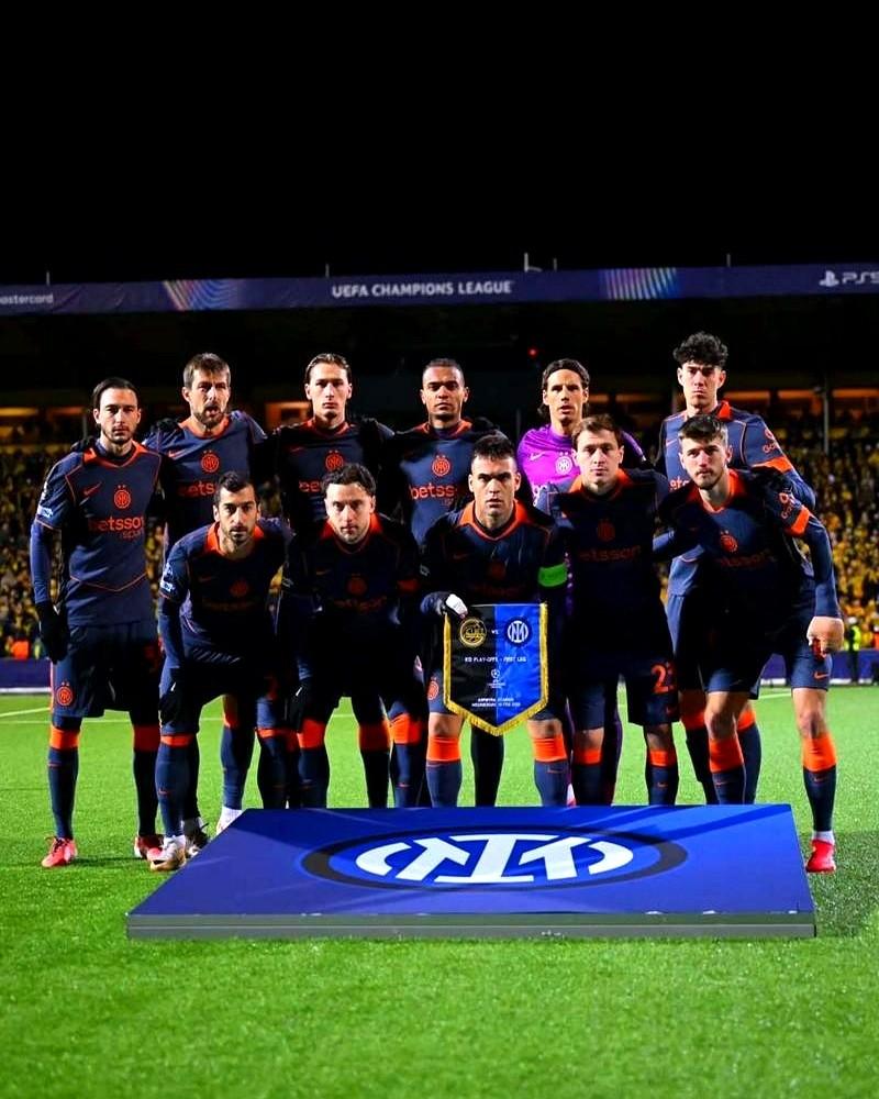 就盯着欧冠那点事嘲讽齐沃，真的挺没劲的。

别忘了，他接手的是个什么摊子。去年欧