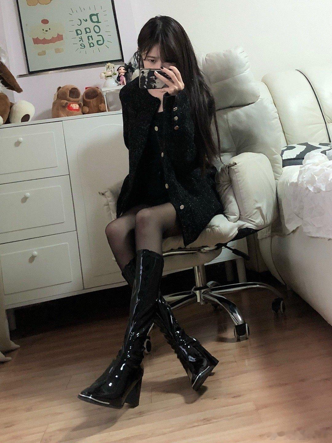 说什么又爱又恨的 实际上各种梦都是我的脸 ​​​