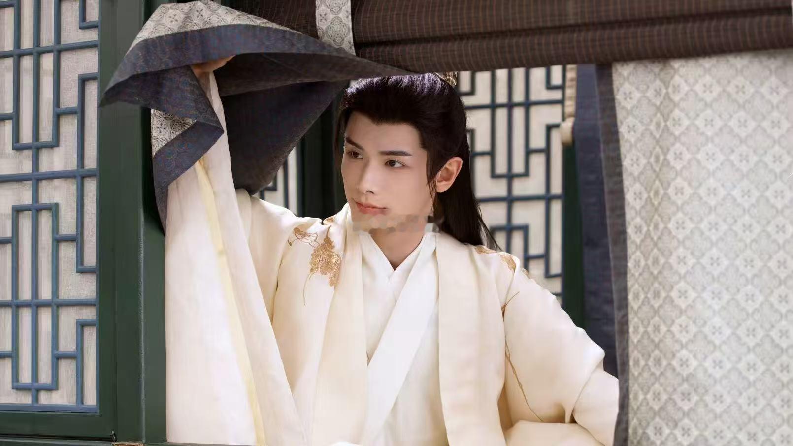 女频剧有自己的敬妃赵弈钦 赵弈钦的演绎让晏白楼这个角色立住了，他不是传统意义上的