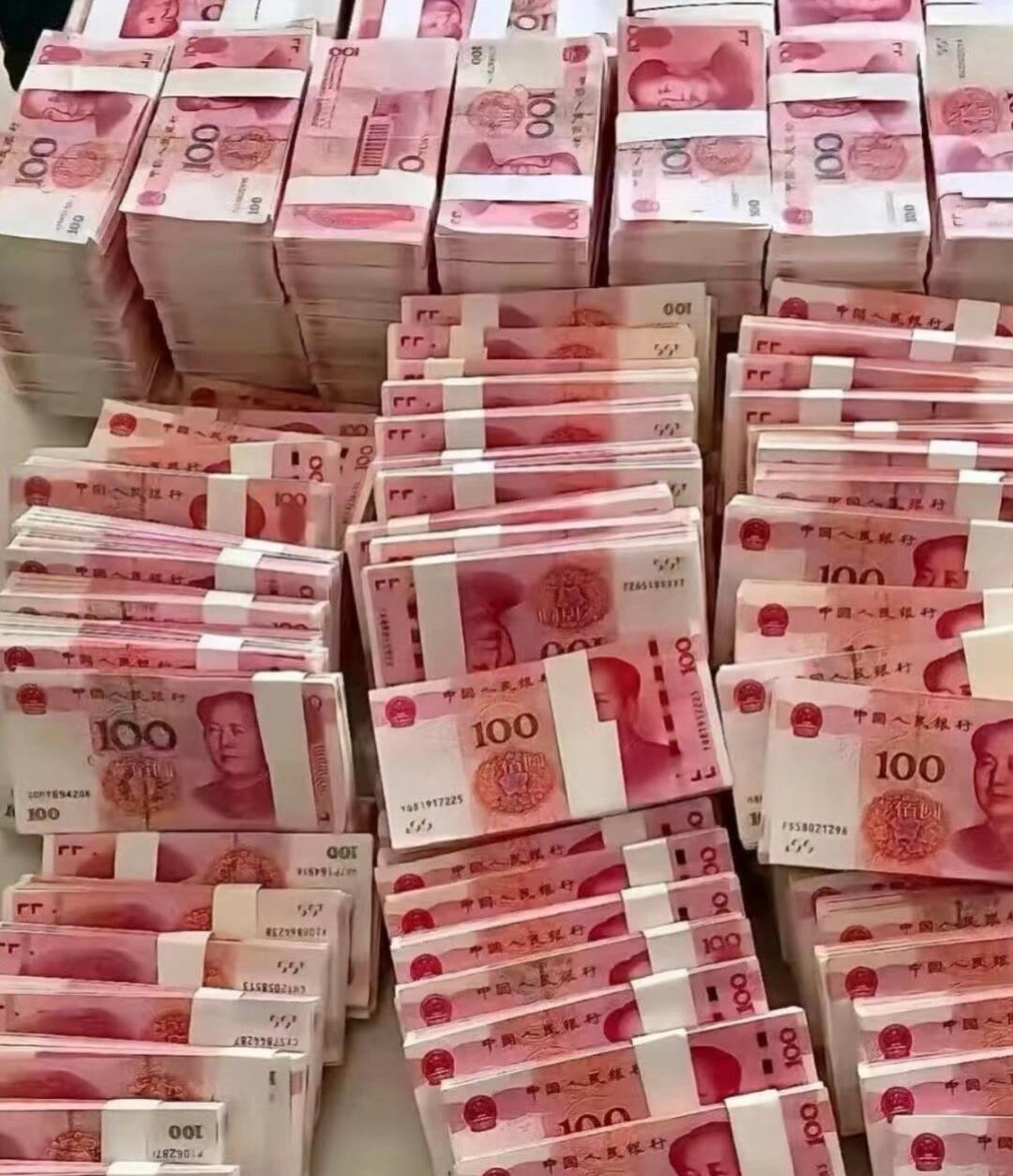 现在能让我幸福起来的唯有这个 