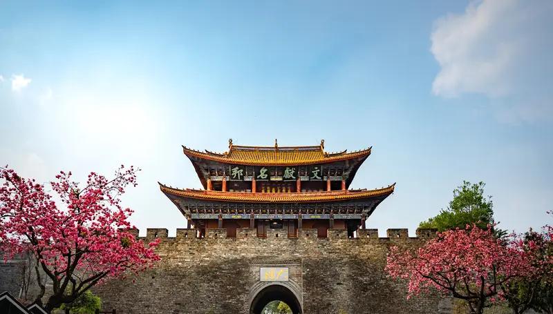 说走就走的旅行，实在是太酷啦！我此前就有过一回这样的体验。工作压力大得让人快要窒