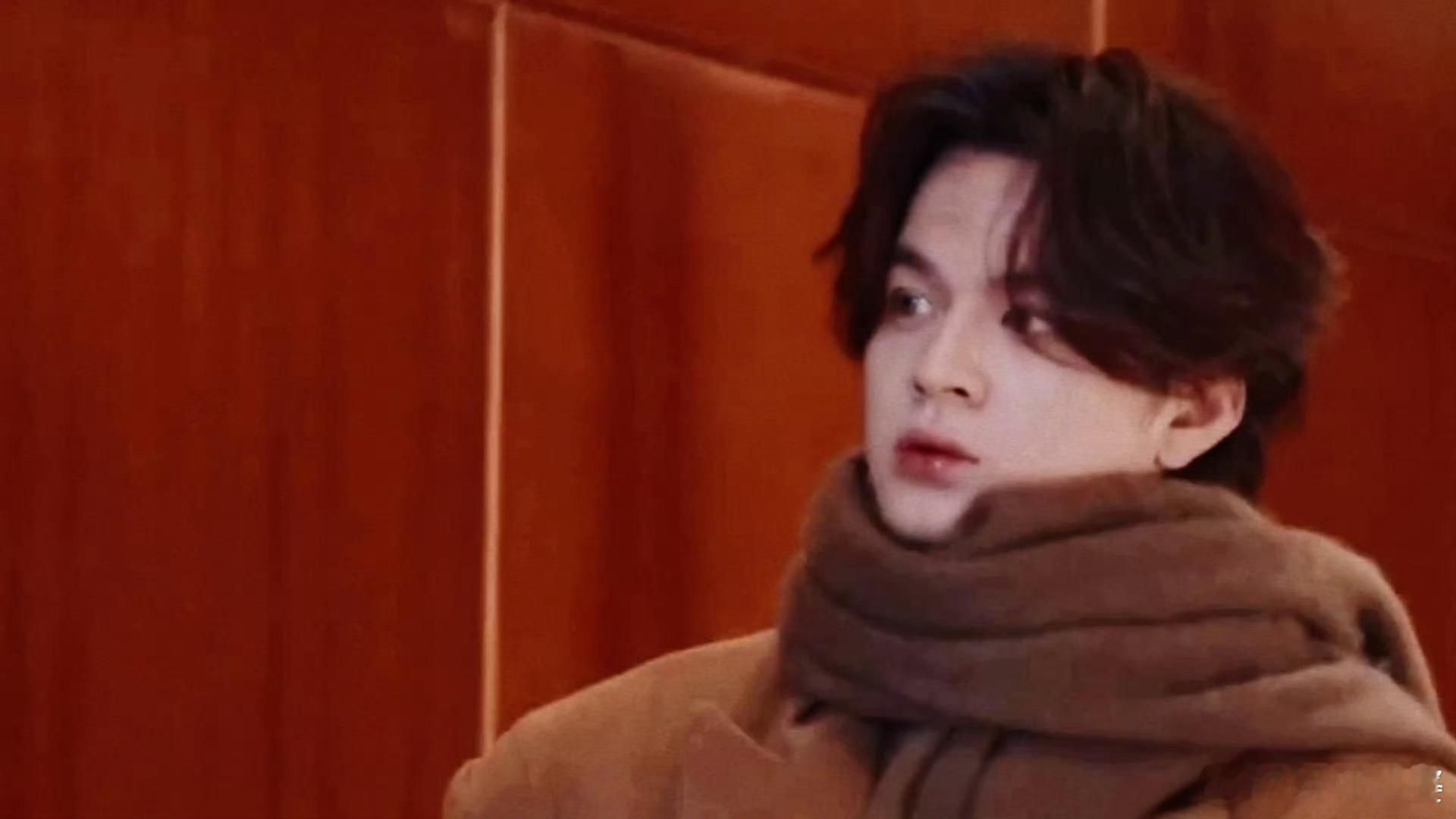 石凯偶像剧男主限时返场  石凯偶像剧男主限时返场  偶像剧情节照进现实，石凯霸气