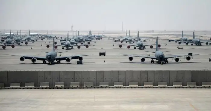 美国官员称美国正从中东主要基地撤出人员