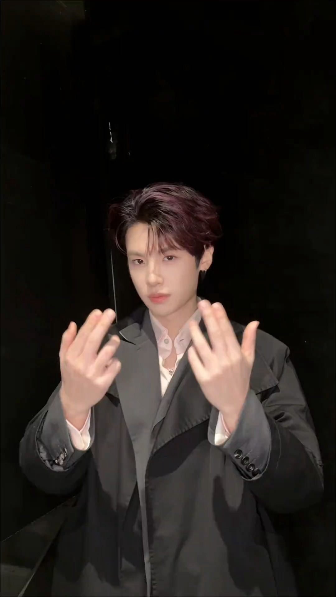 直播说过几天发然后今天就真的发了🫳这样有求必应的黄明昊我去哪里找黄明昊跳了发财