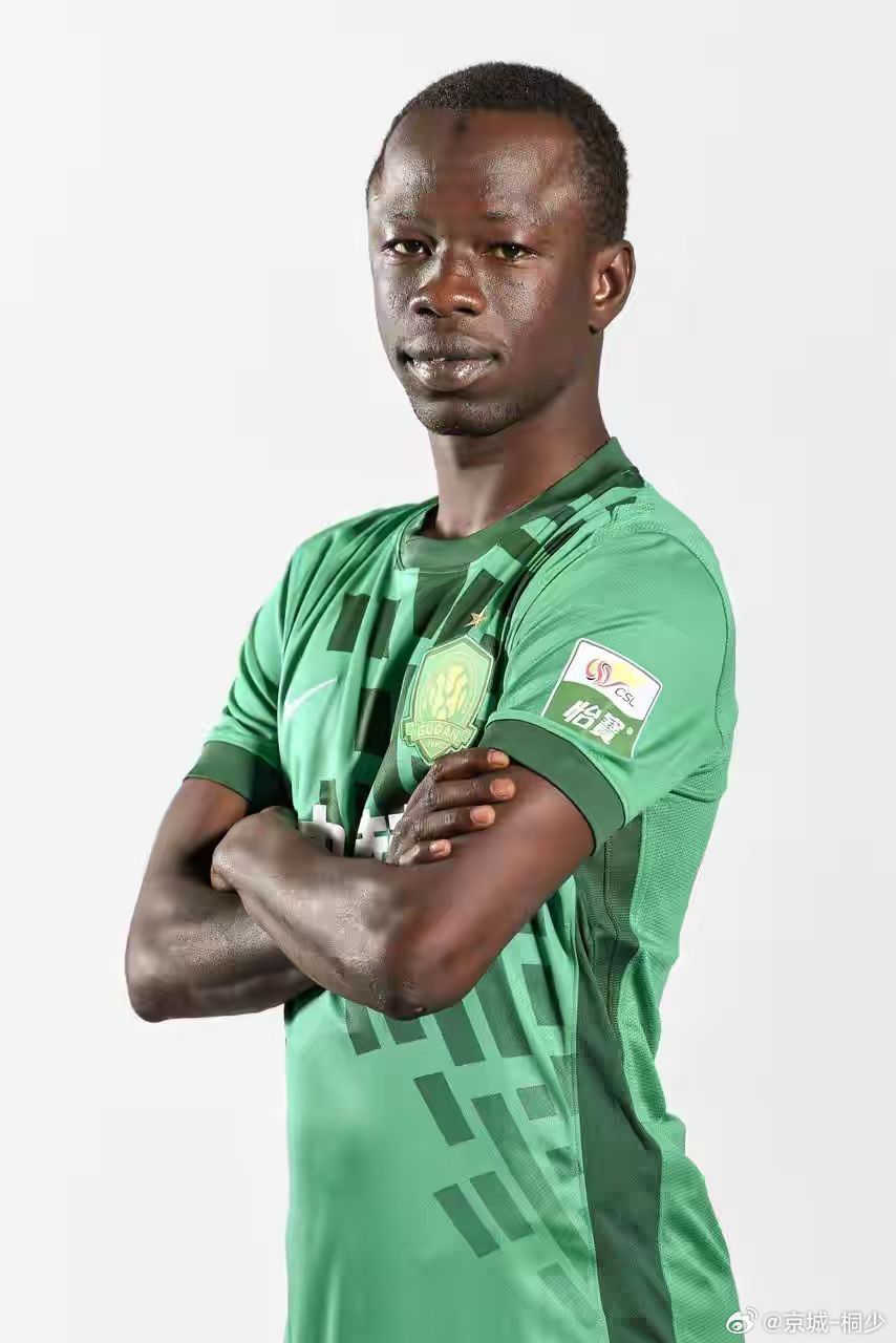 五外援+塞鸟！😬👍💚足球的魅力中超北京国安热门 北京