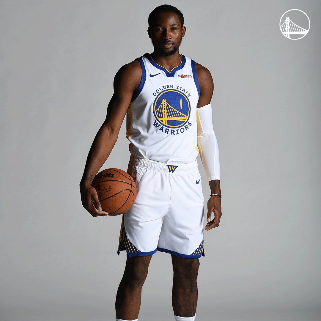 根据NBCSports报道，下个赛季最有可能被交易的前10名NBA球员乔纳森·库