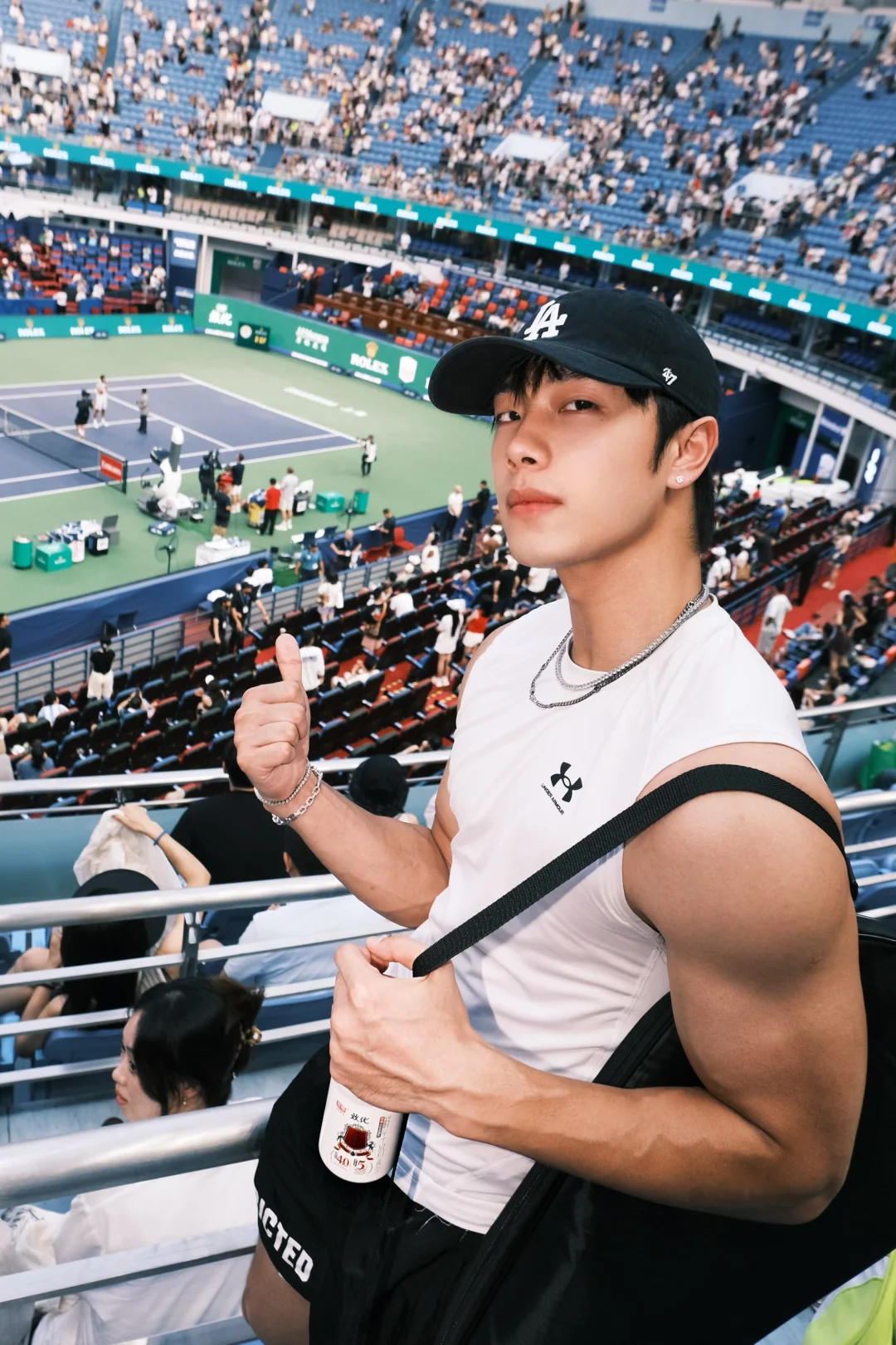 ⾜不出沪去跟“⽹友”⻅⾯🎾⽹球爱好者狂喜！