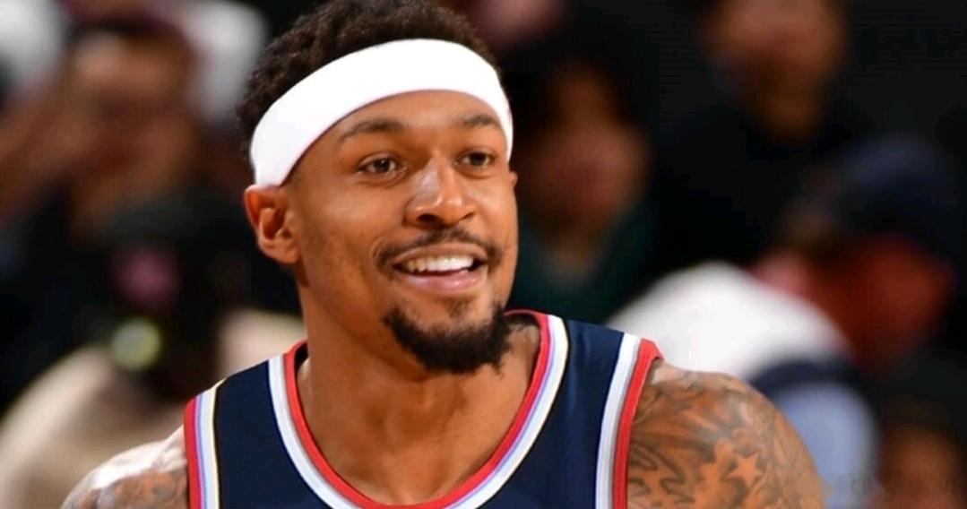 伦纳德绝杀今日结束的一场常规赛，快船在主场126-124战胜鹈鹕。本场比赛，比尔