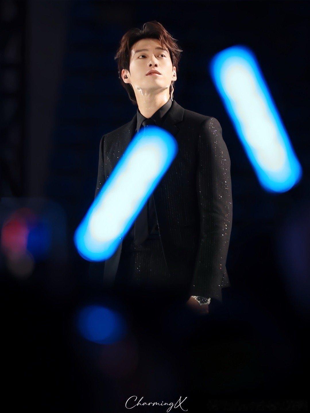 #魏大勋版若月亮没来好治愈#魏大勋的唱功也太绝了吧，尤其是当听到他的演唱，也是让