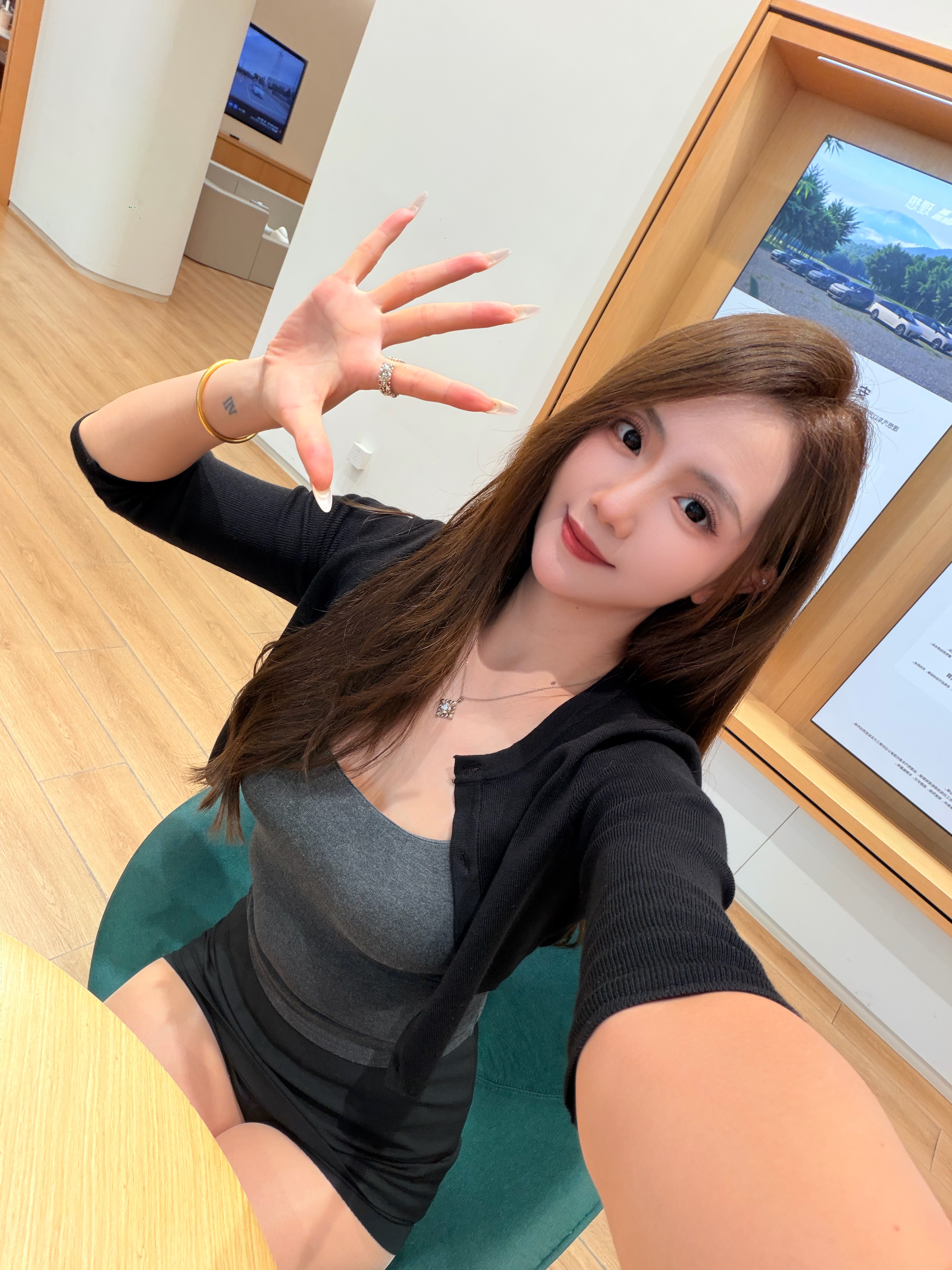 周五啦 今天再拍个车就过周末！我的日常plog ​​​