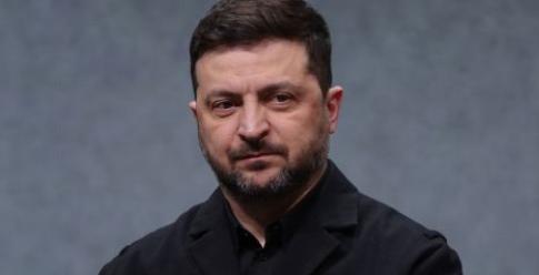 泽连斯基批评美俄要求举行选举，泽连斯基表示，如果不实现停火，那乌克兰不可能举行选