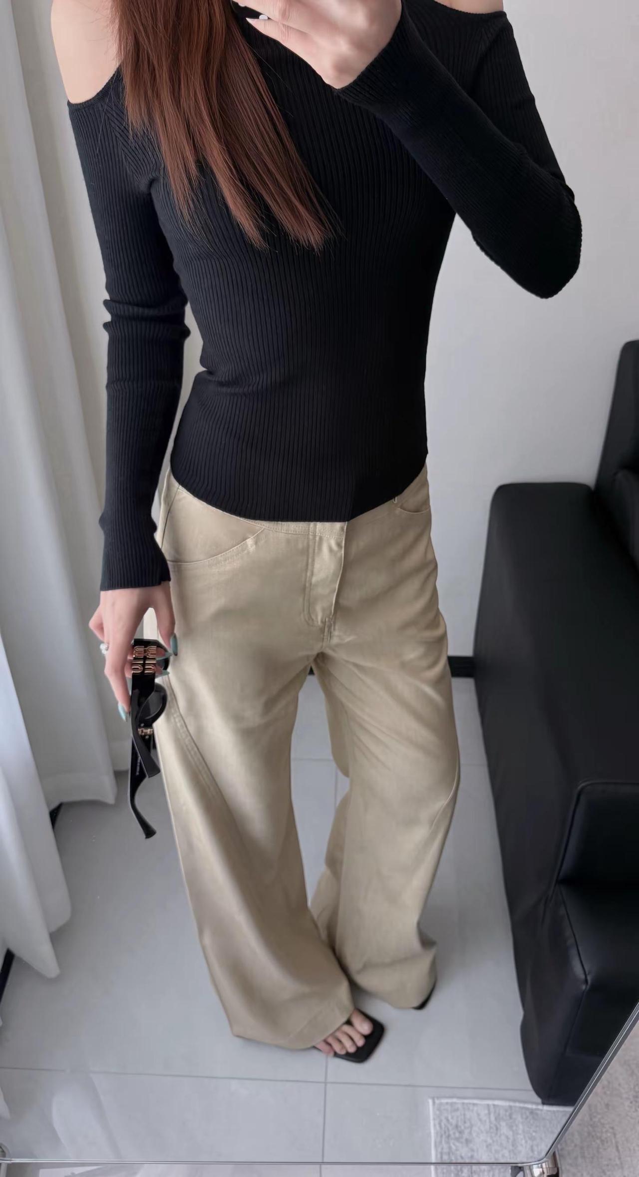 至美至善水瓶座。inmyfeeling ootd 黑色极简穿搭