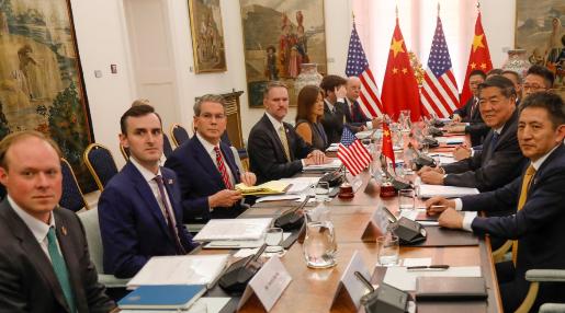 3月13日凌晨，美国财长贝森特刚刚在他的社交媒体上发文，强调本周末将再次与中方团