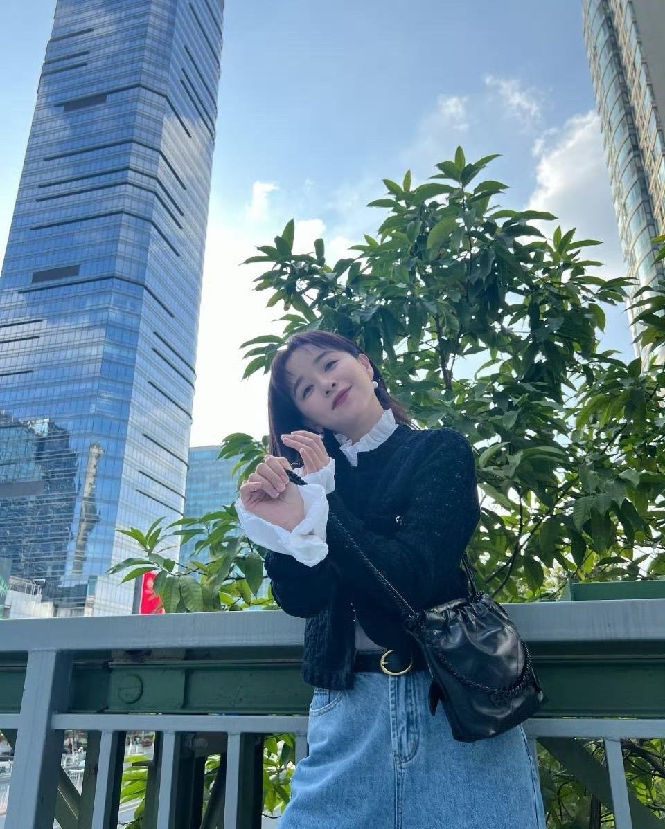 阚清子内心好强大啊，完全不受前段时间孩子风波的困扰，不做任何解释，而是全心全意为